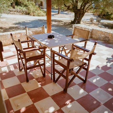 Seafront Traditional Stone House In Sunset Olive Grove - B Villa Alyfanta Exteriör bild